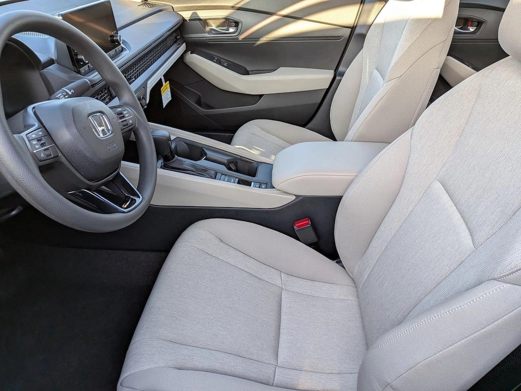 New 2025 Honda Accord LX Sedan