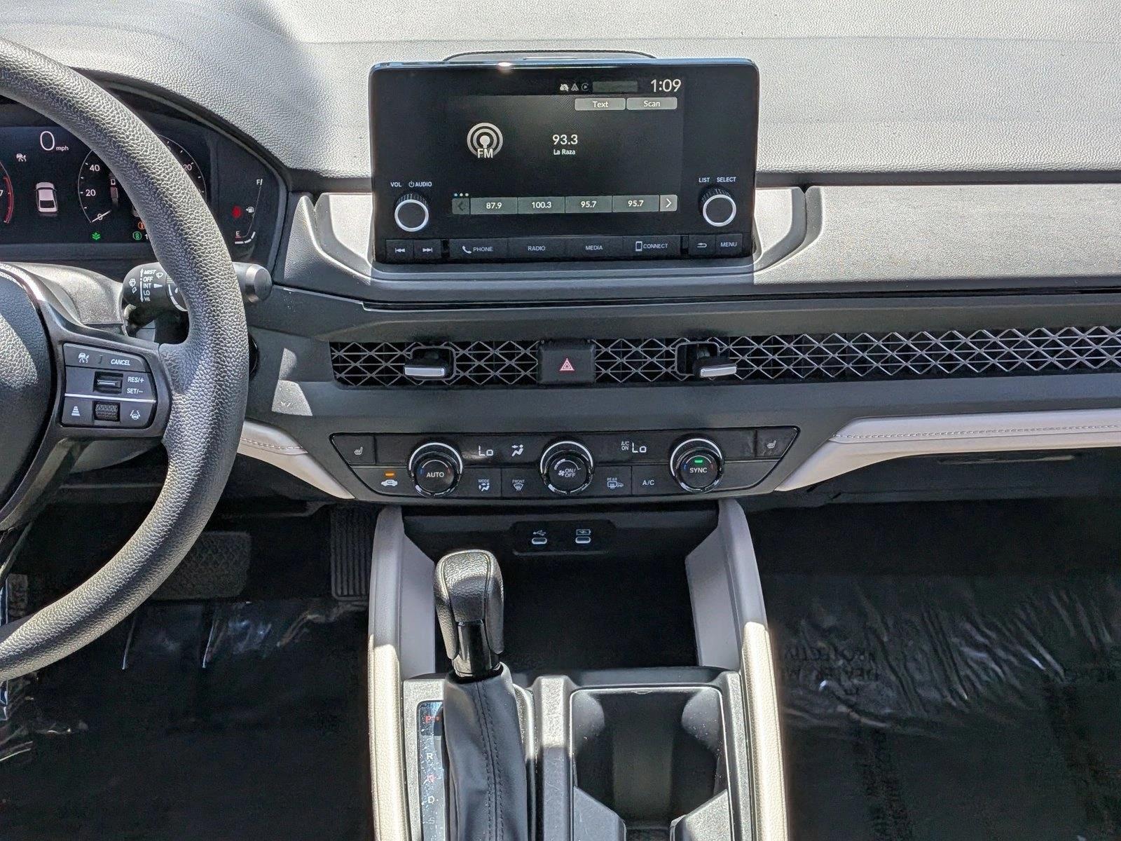 2023 Honda Accord EX - Photo 13