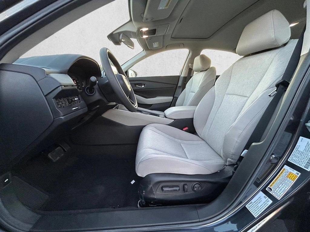 New 2025 Honda Accord SE Sedan