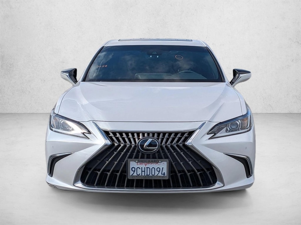 Used 2023 Lexus ES 300h Sedan