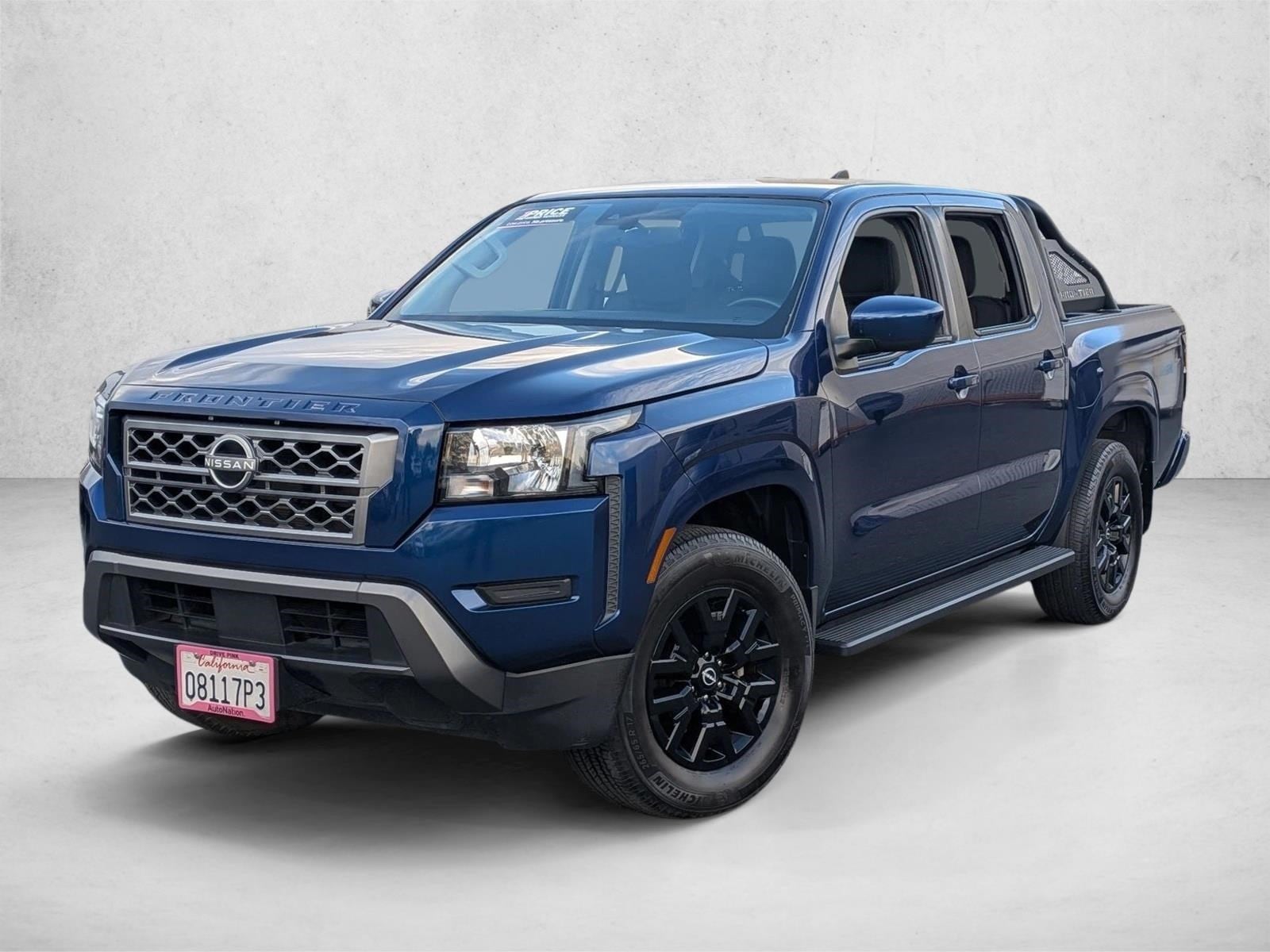 2022 Nissan Frontier SV's photo