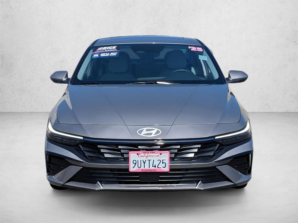 Used 2025 Hyundai Elantra Hybrid Limited Sedan