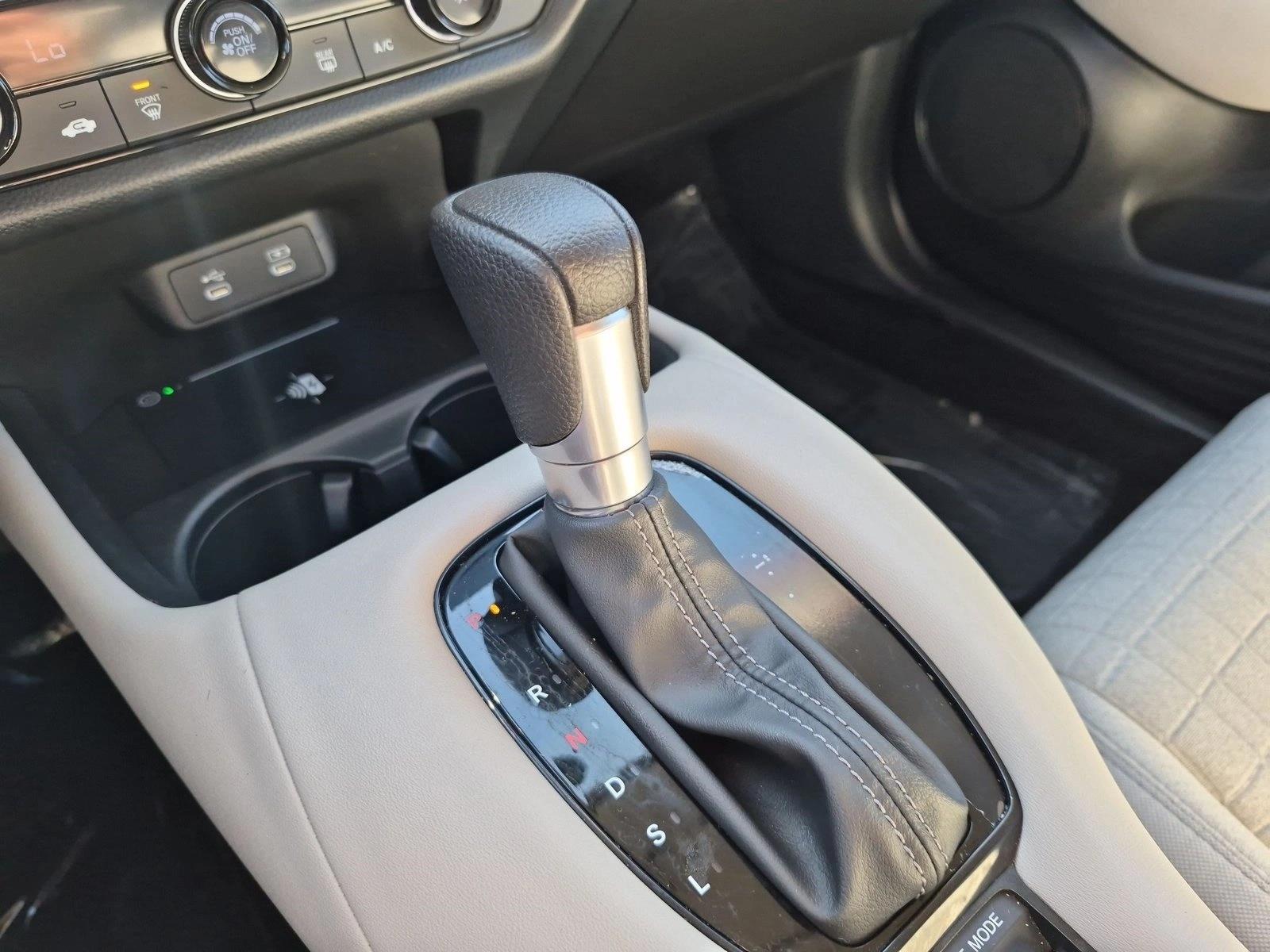 2026 Honda HR-V LX - Photo 12