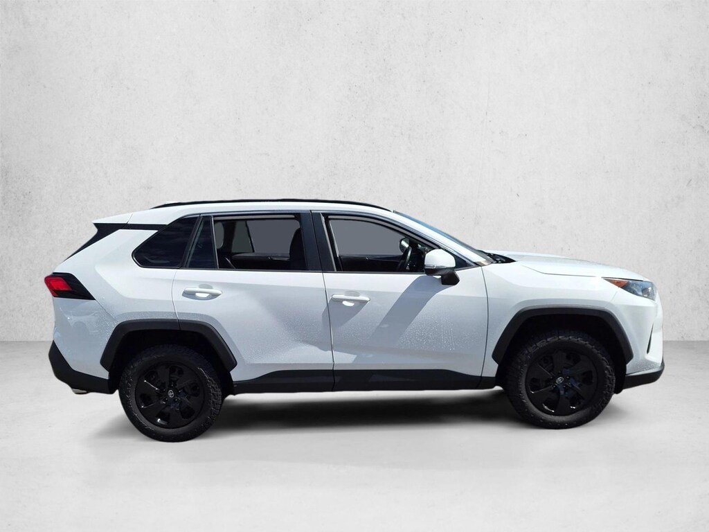 Used 2021 Toyota RAV4 LE SUV