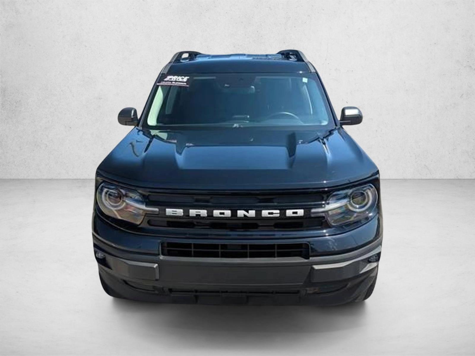 2023 Ford Bronco Sport Outer Banks photo 2