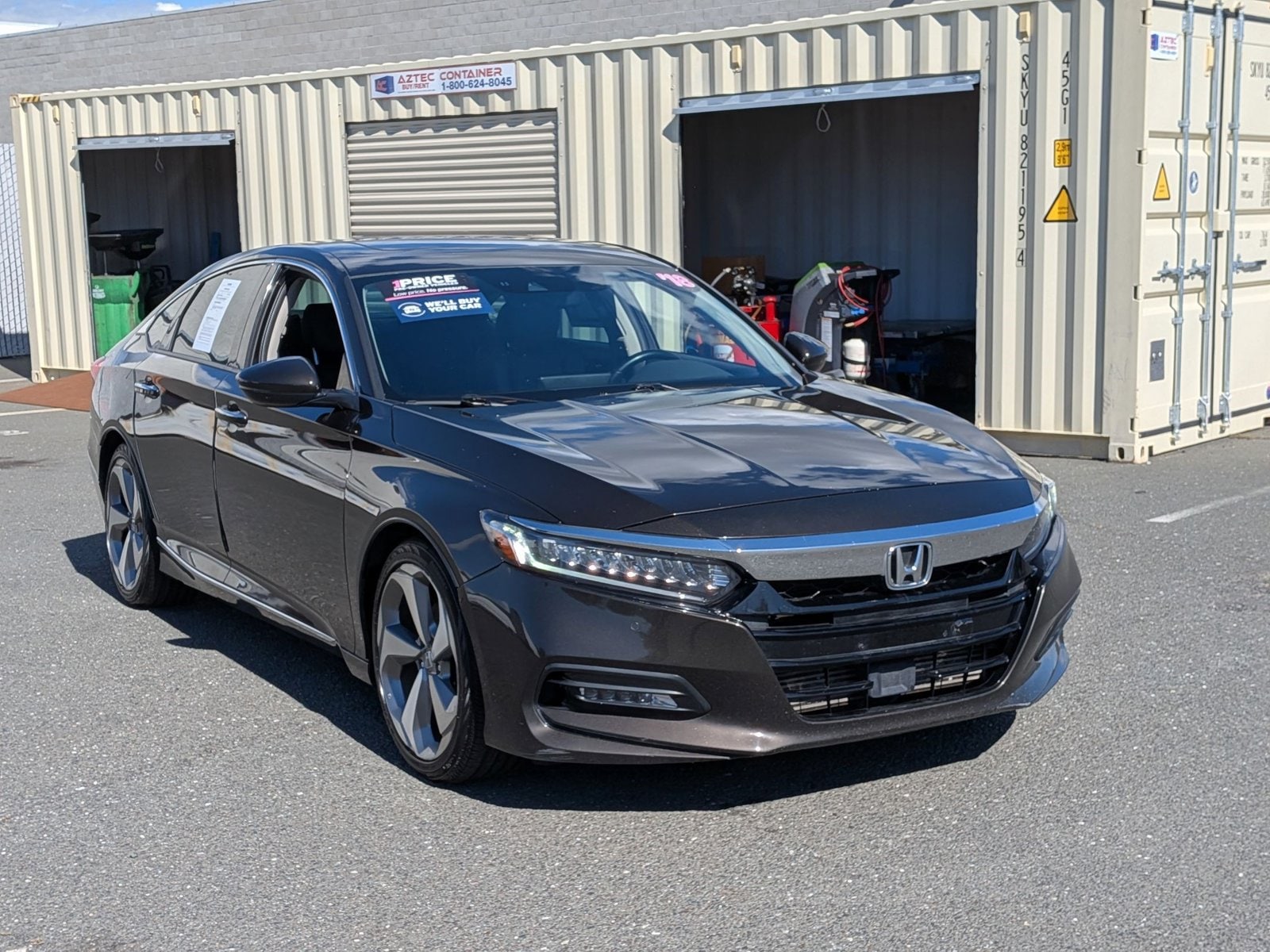 2018 Honda Accord Touring photo 2
