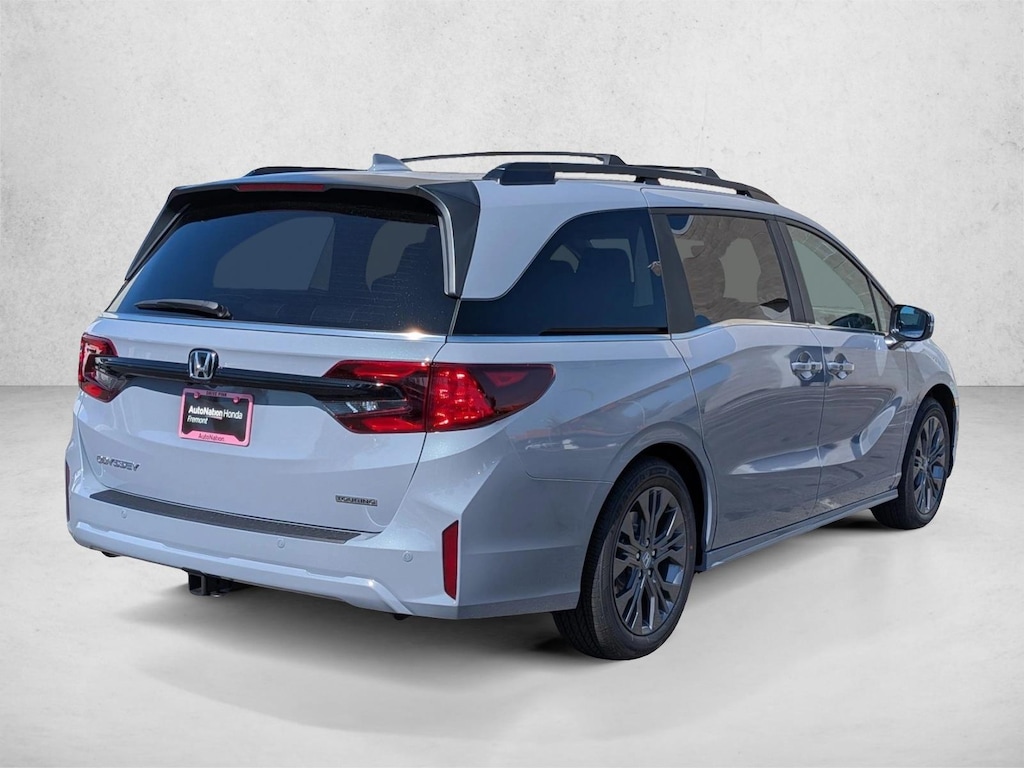 New 2026 Honda Odyssey Touring Van Passenger