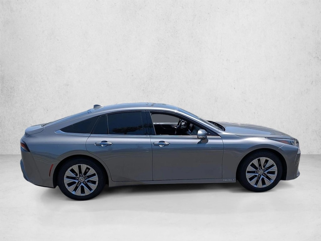Used 2021 Toyota Mirai XLE Sedan
