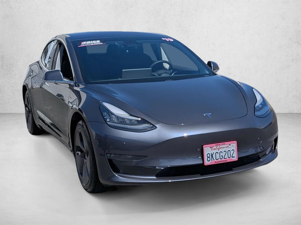 Used 2019 Tesla Model 3 Standard Range Plus Sedan