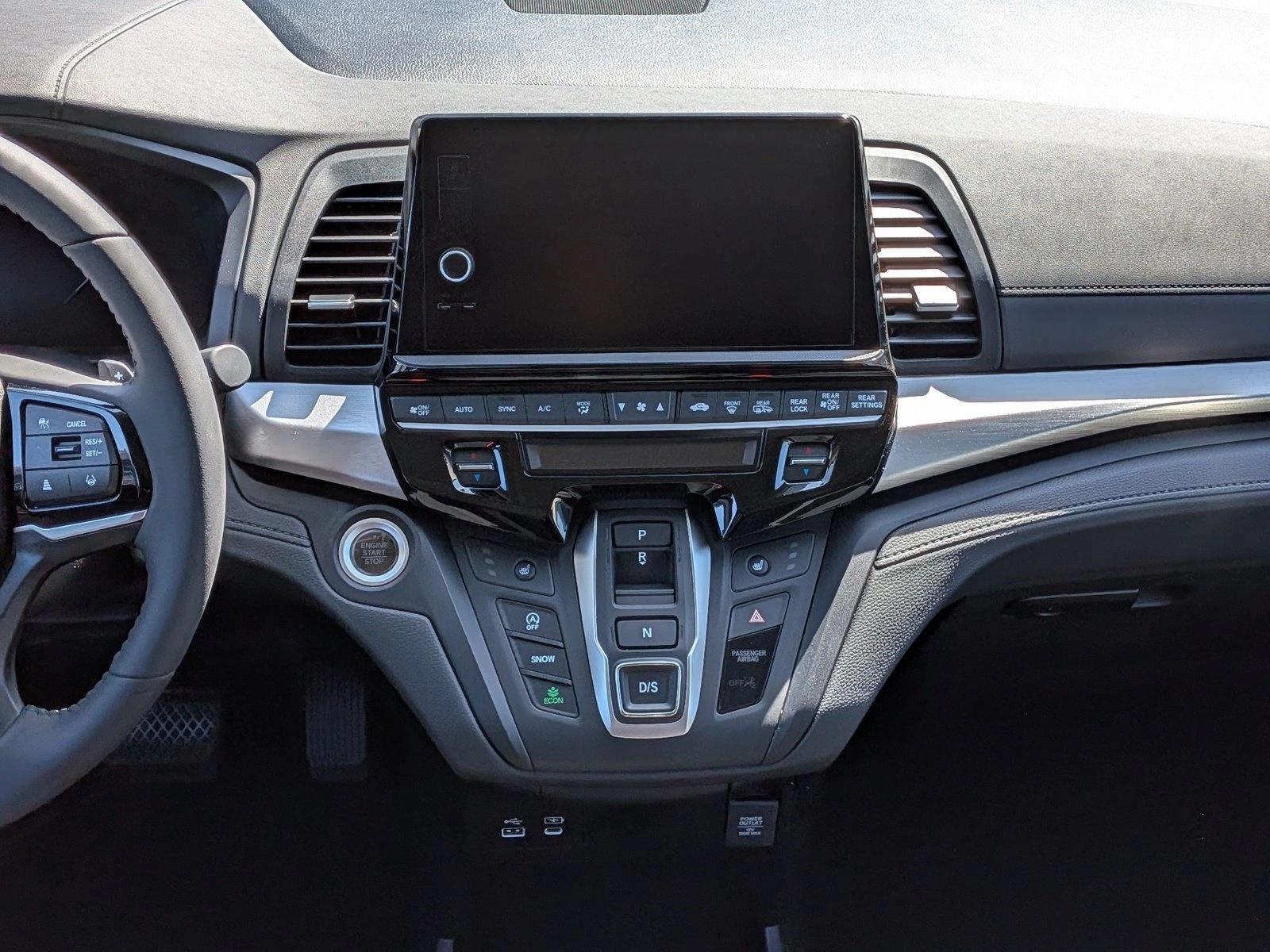 2026 Honda Odyssey EX-L - Photo 10