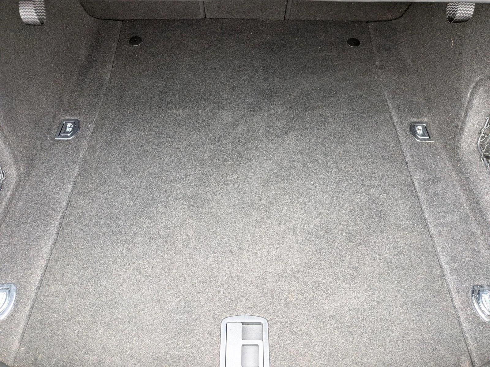 2017 Audi A4 2.0T Premium photo 5