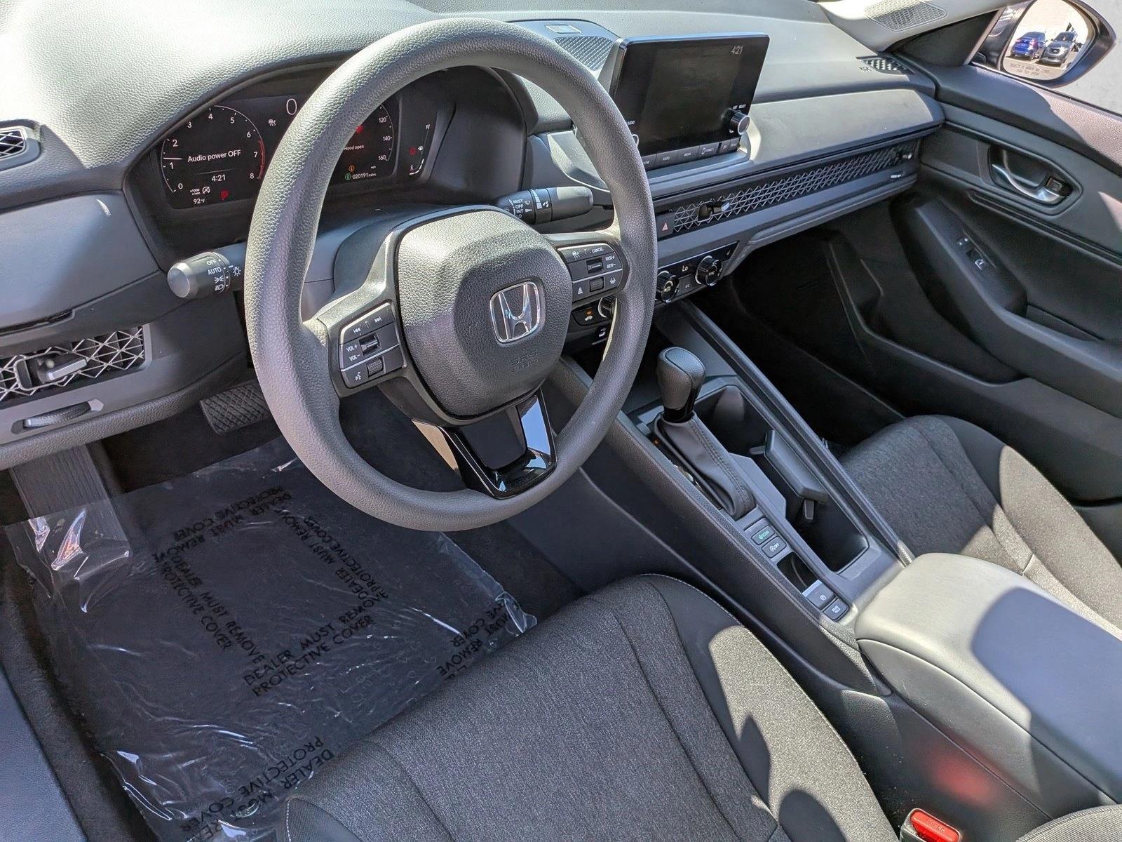 2024 Honda Accord EX - Photo 10