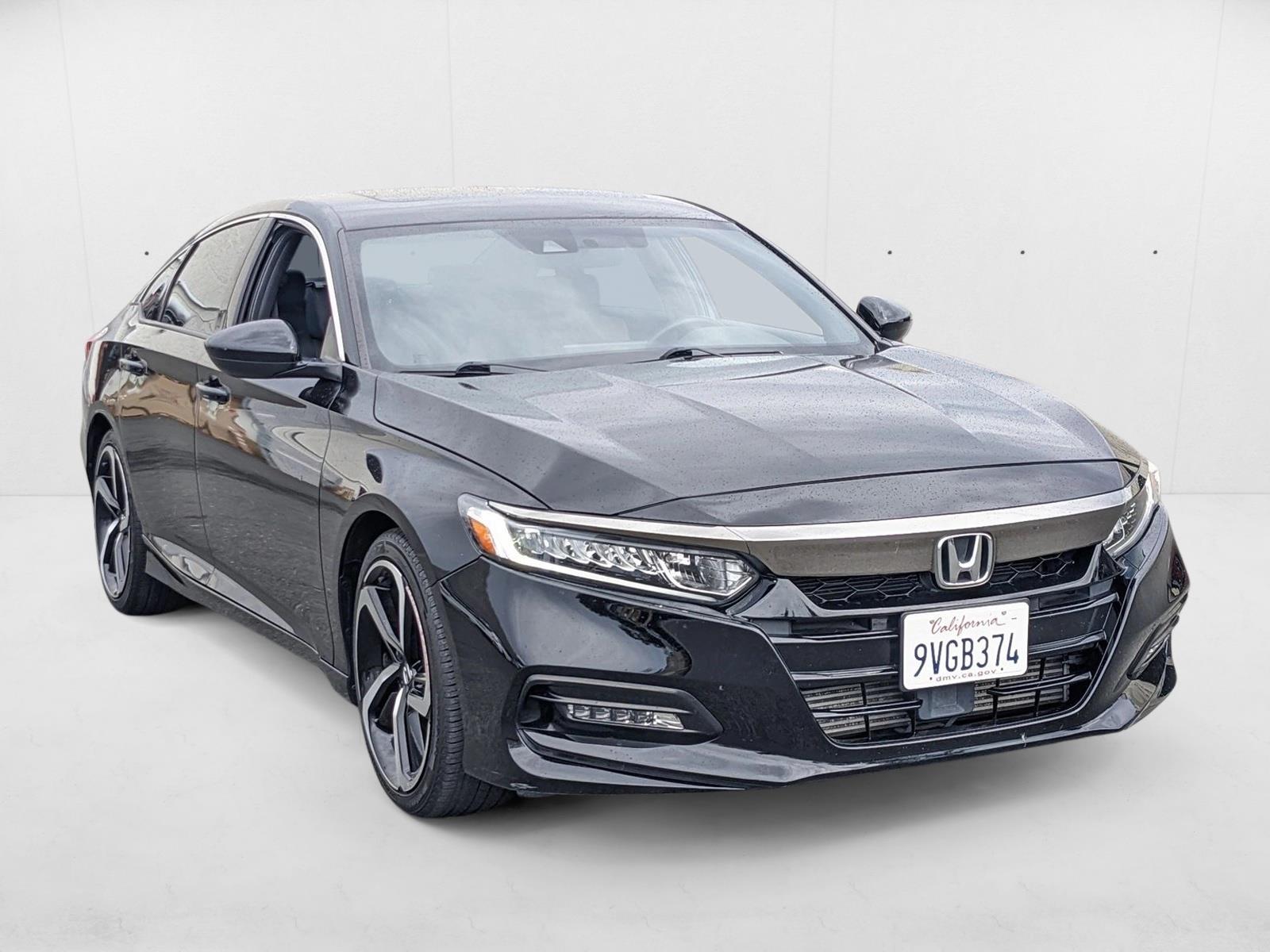 2019 Honda Accord Sport 2.0T photo 3
