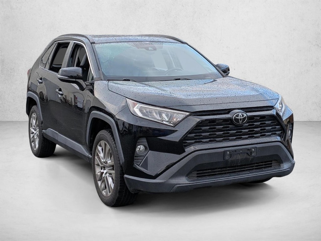 Used 2020 Toyota RAV4 XLE Premium SUV