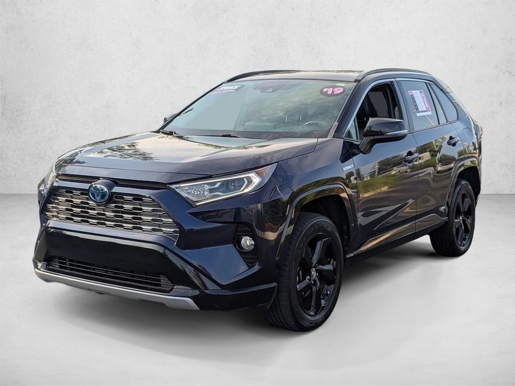 Used 2019 Toyota RAV4 Hybrid XSE SUV