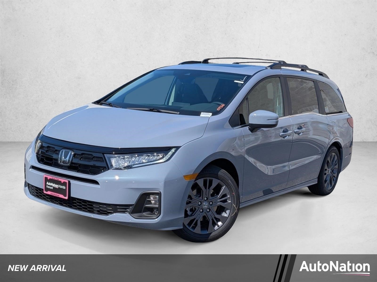 2026 Honda Odyssey Touring's photo