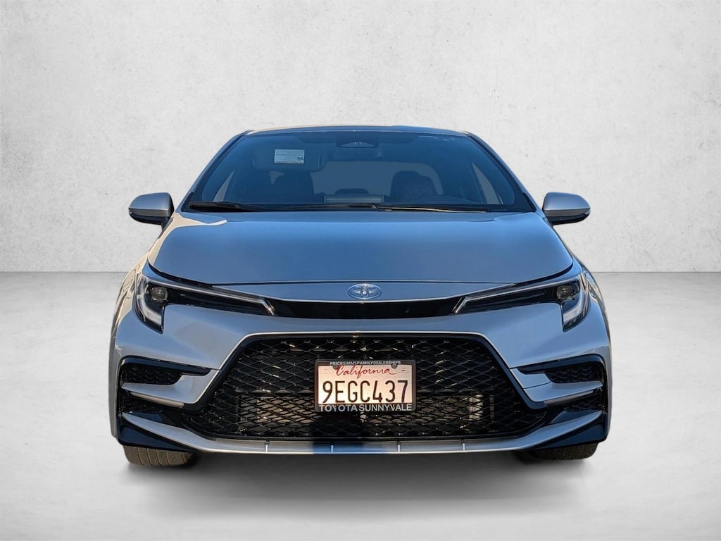 Used 2023 Toyota Corolla SE Sedan