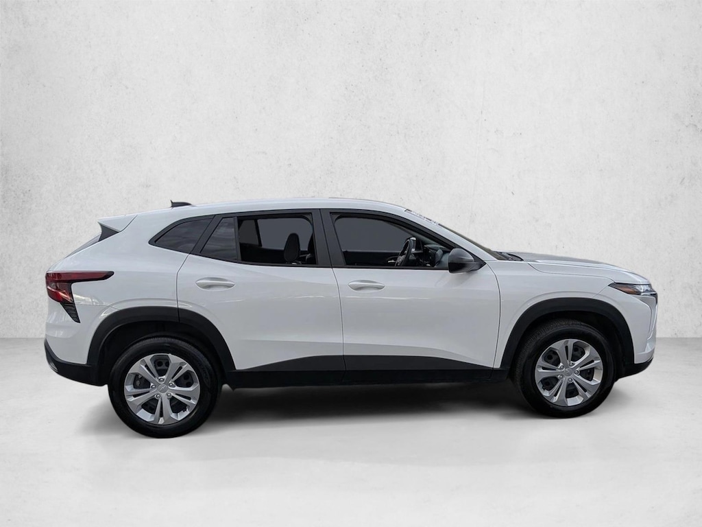 Used 2025 Chevrolet Trax LS SUV