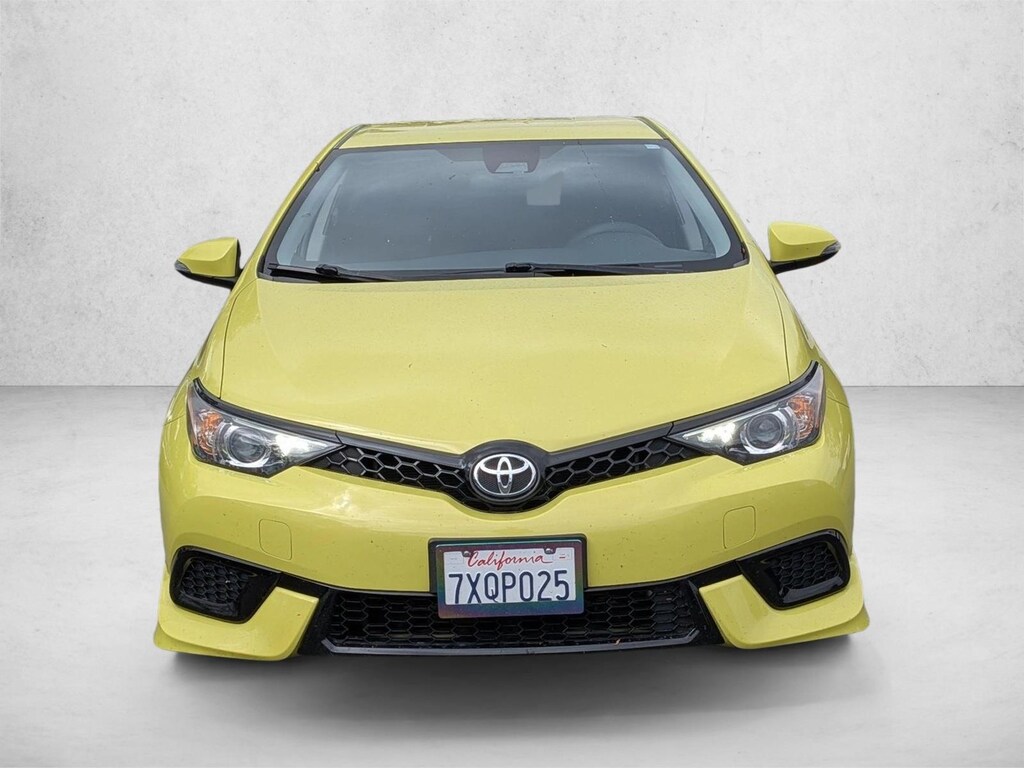 Used 2017 Toyota Corolla iM Base Hatchback