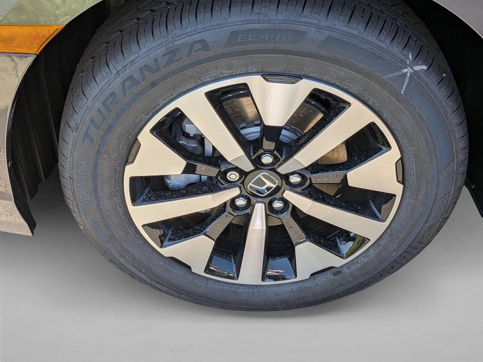2026 Honda Odyssey EX-L - Photo 9