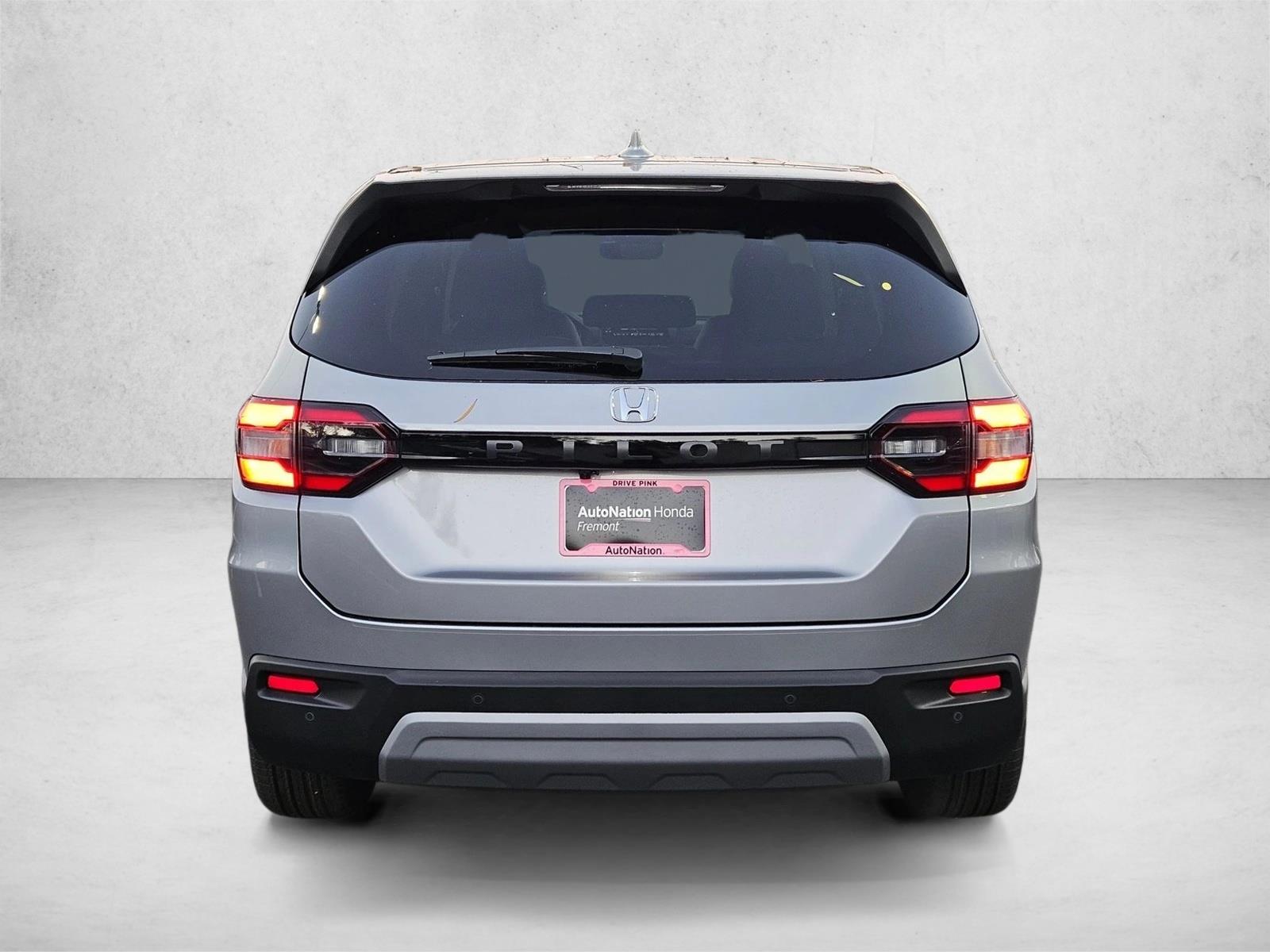 2025 Honda Pilot EX-L - Photo 7