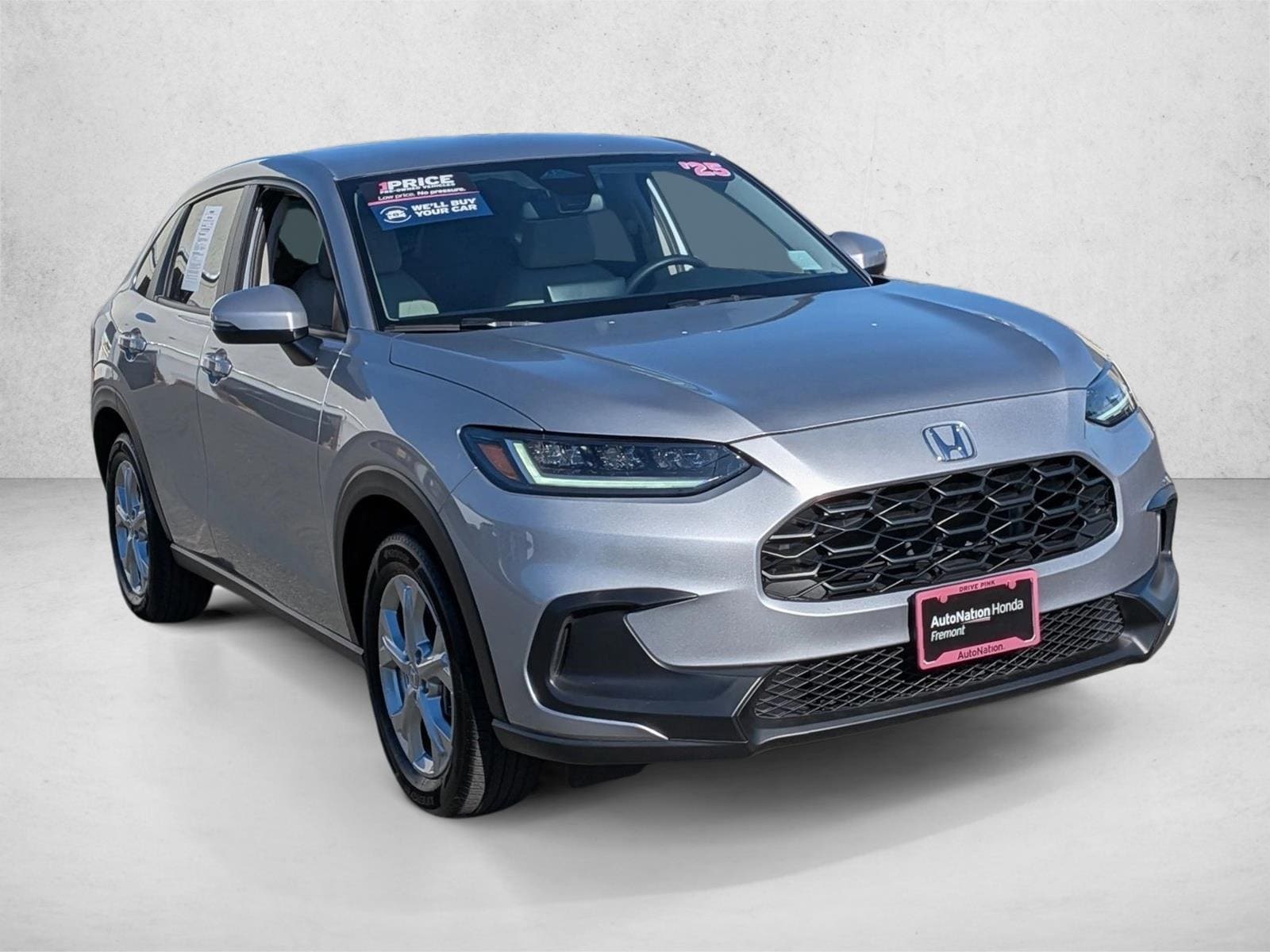 2025 Honda HR-V LX photo 3