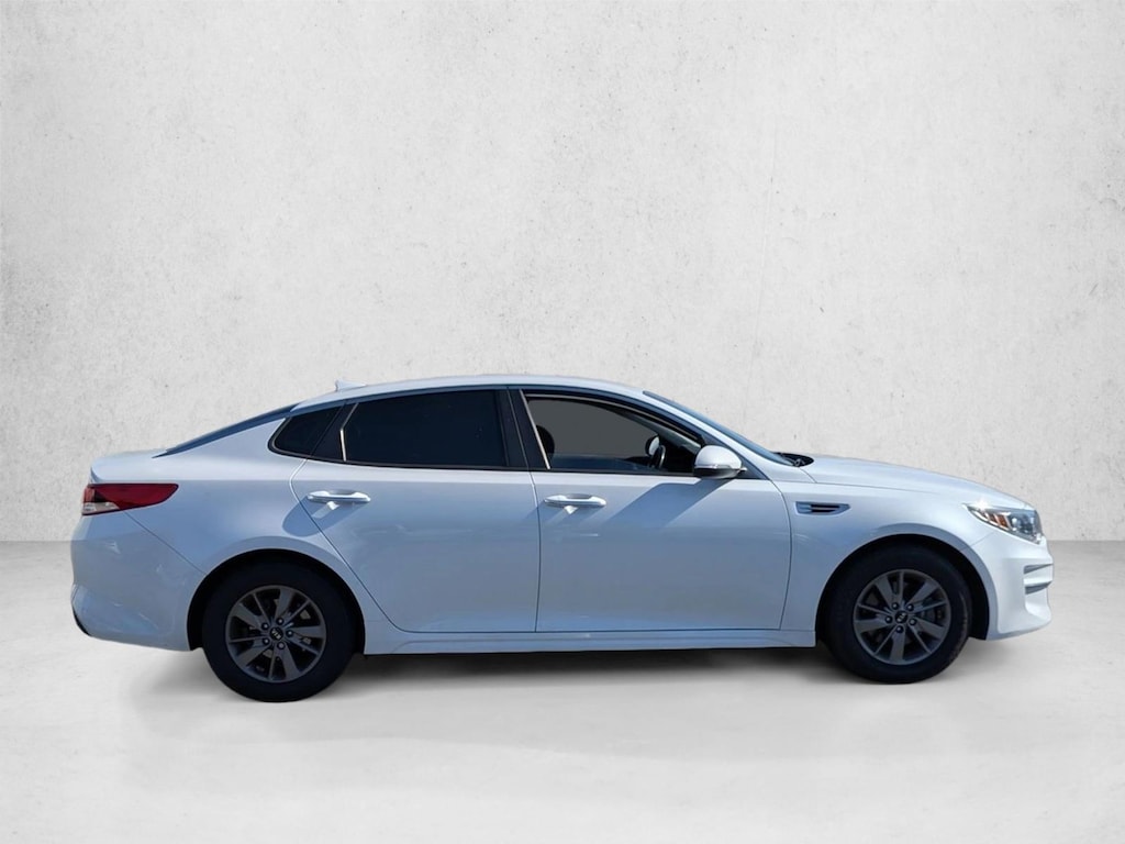 Used 2018 Kia Optima LX Turbo Sedan