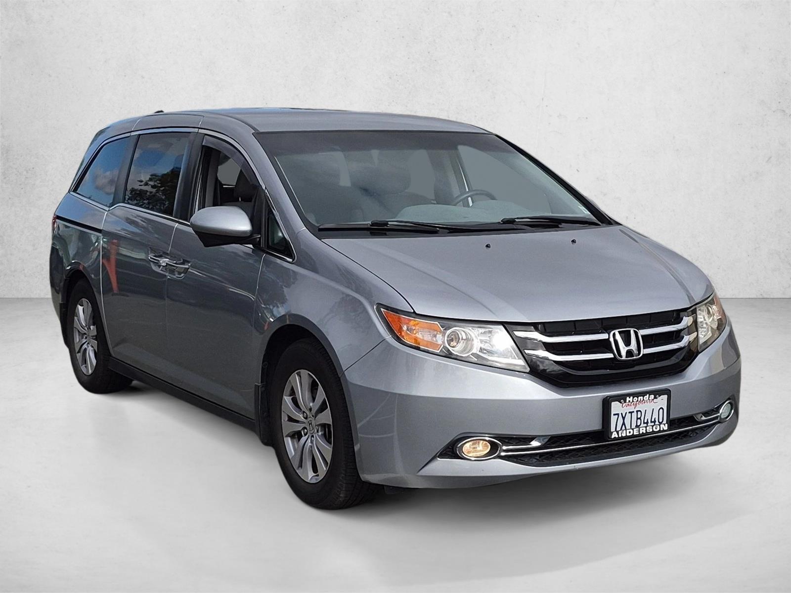 Used 2016 Honda Odyssey SE Van Passenger Van