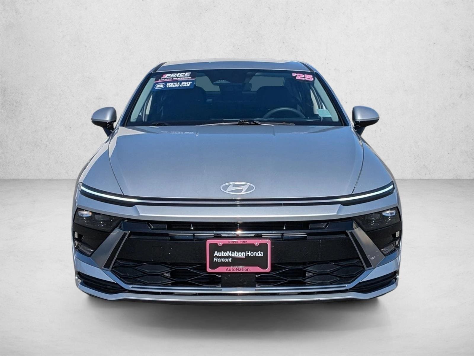 2025 Hyundai Sonata SEL photo 2