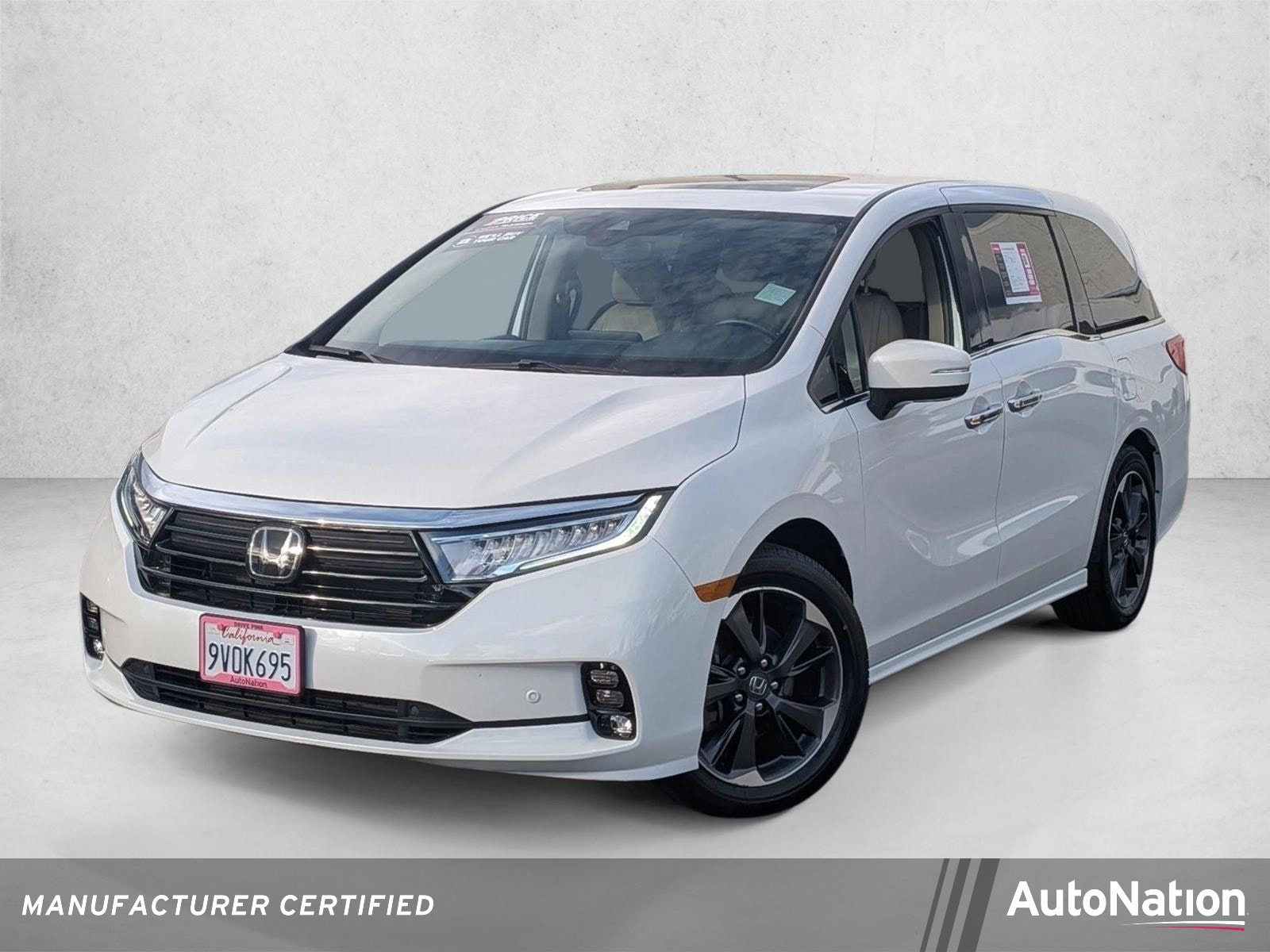 2024 Honda Odyssey Elite's photo