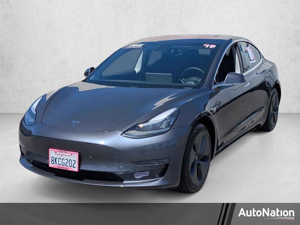 Used 2019 Tesla Model 3 Standard Range Plus Sedan