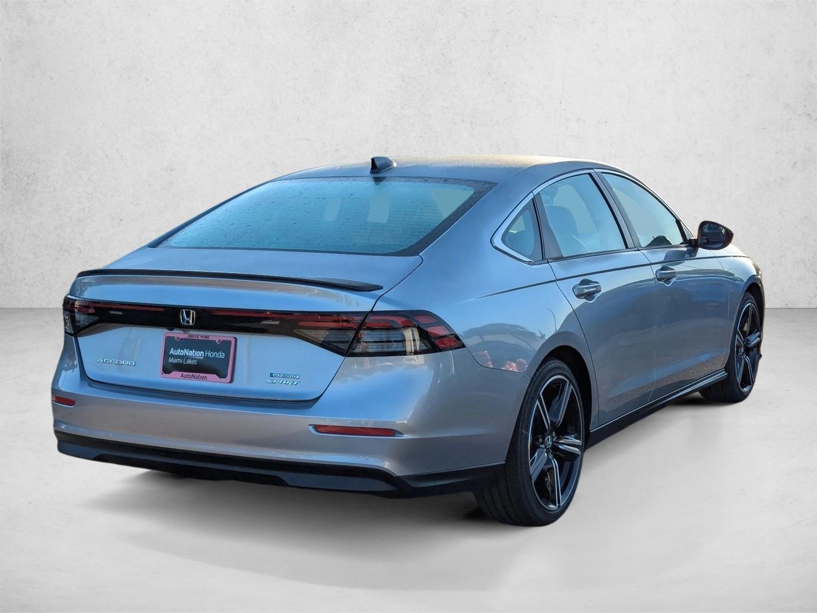 2025 Honda Accord Hybrid Sport photo 2