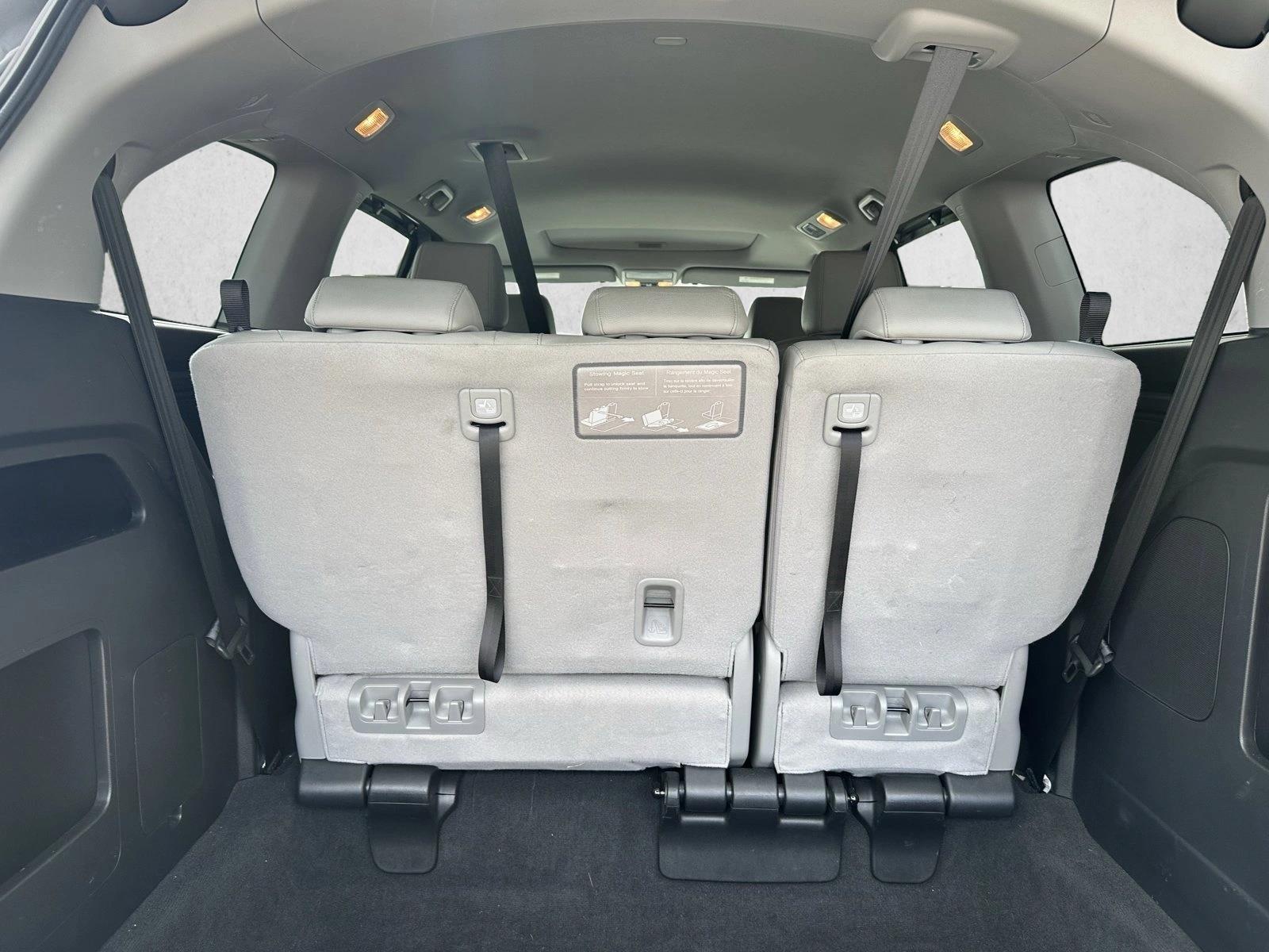 2024 Honda Odyssey EX-L - Photo 7