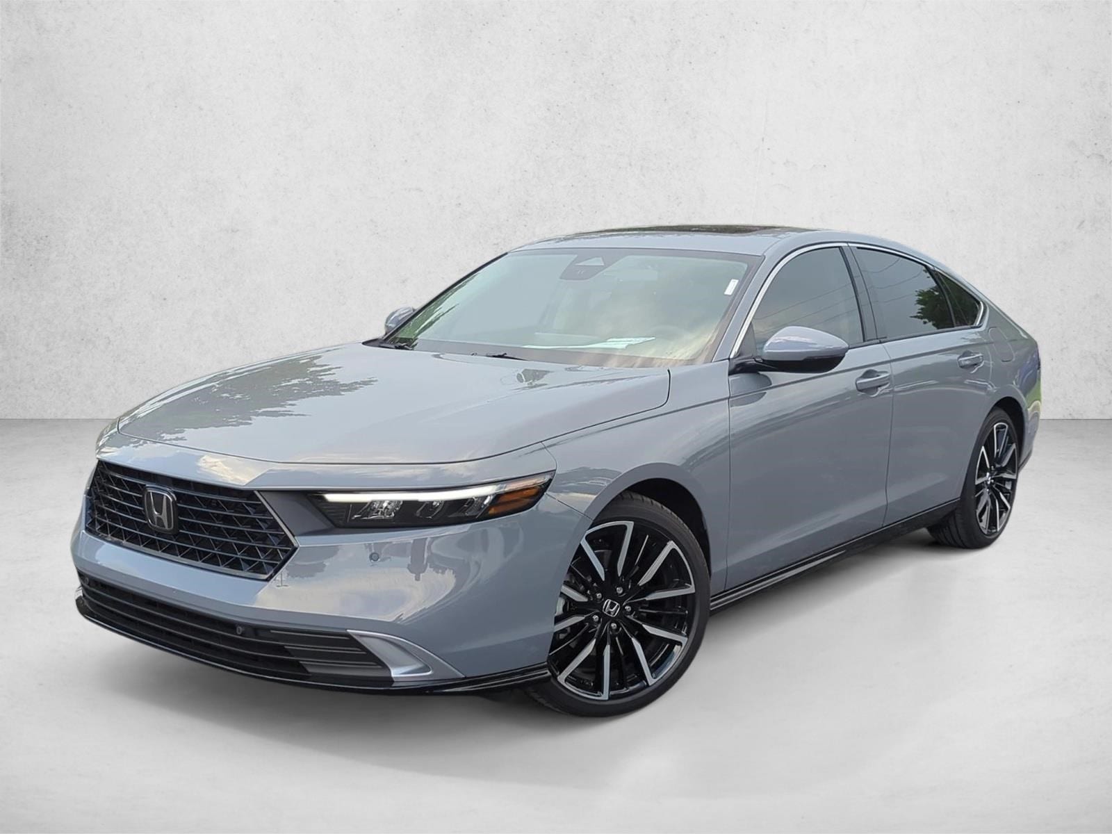 2024 Honda Accord Hybrid Touring's photo