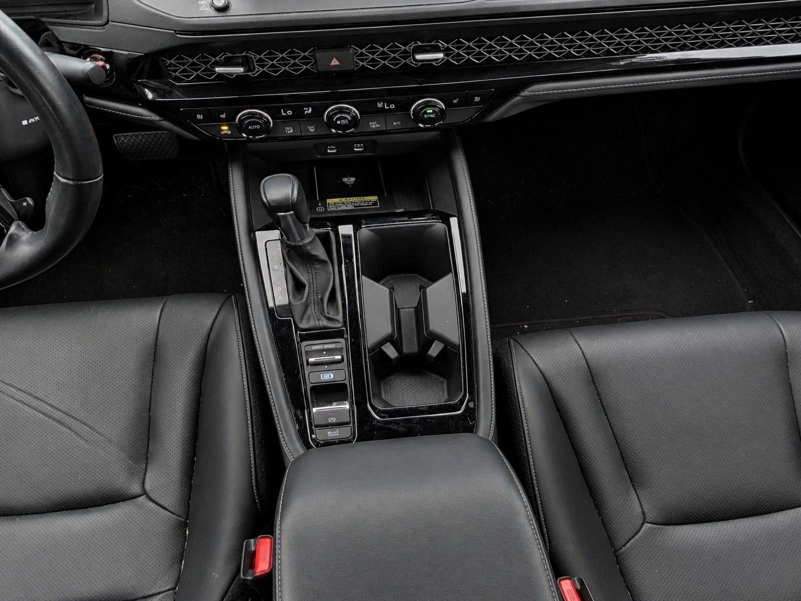 2023 Honda Accord Hybrid Touring - Photo 18