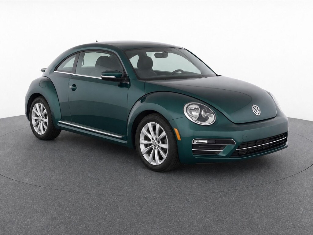 Used 2018 Volkswagen Beetle 2.0T SE Hatchback
