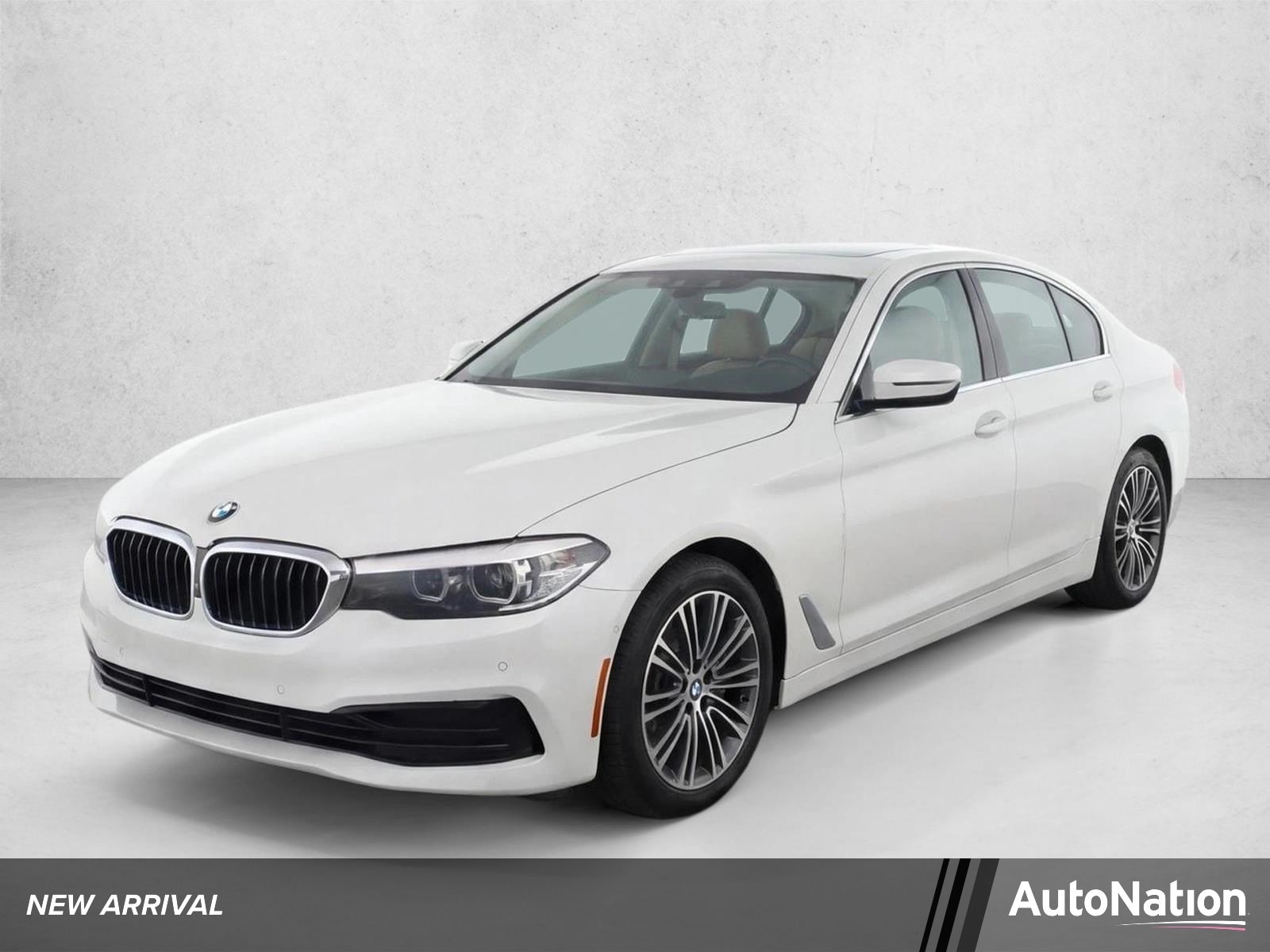 2019 BMW 5 Series 540i Sedan's photo