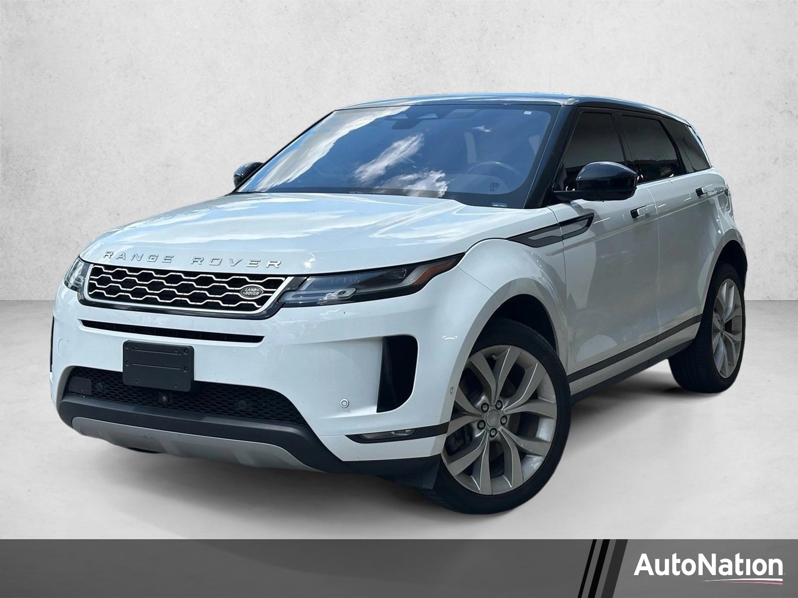 2021 Land Rover Range Rover Evoque SE's photo