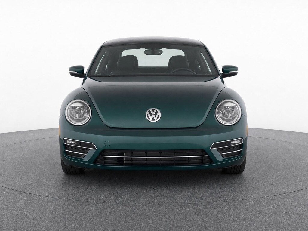 Used 2018 Volkswagen Beetle 2.0T SE Hatchback