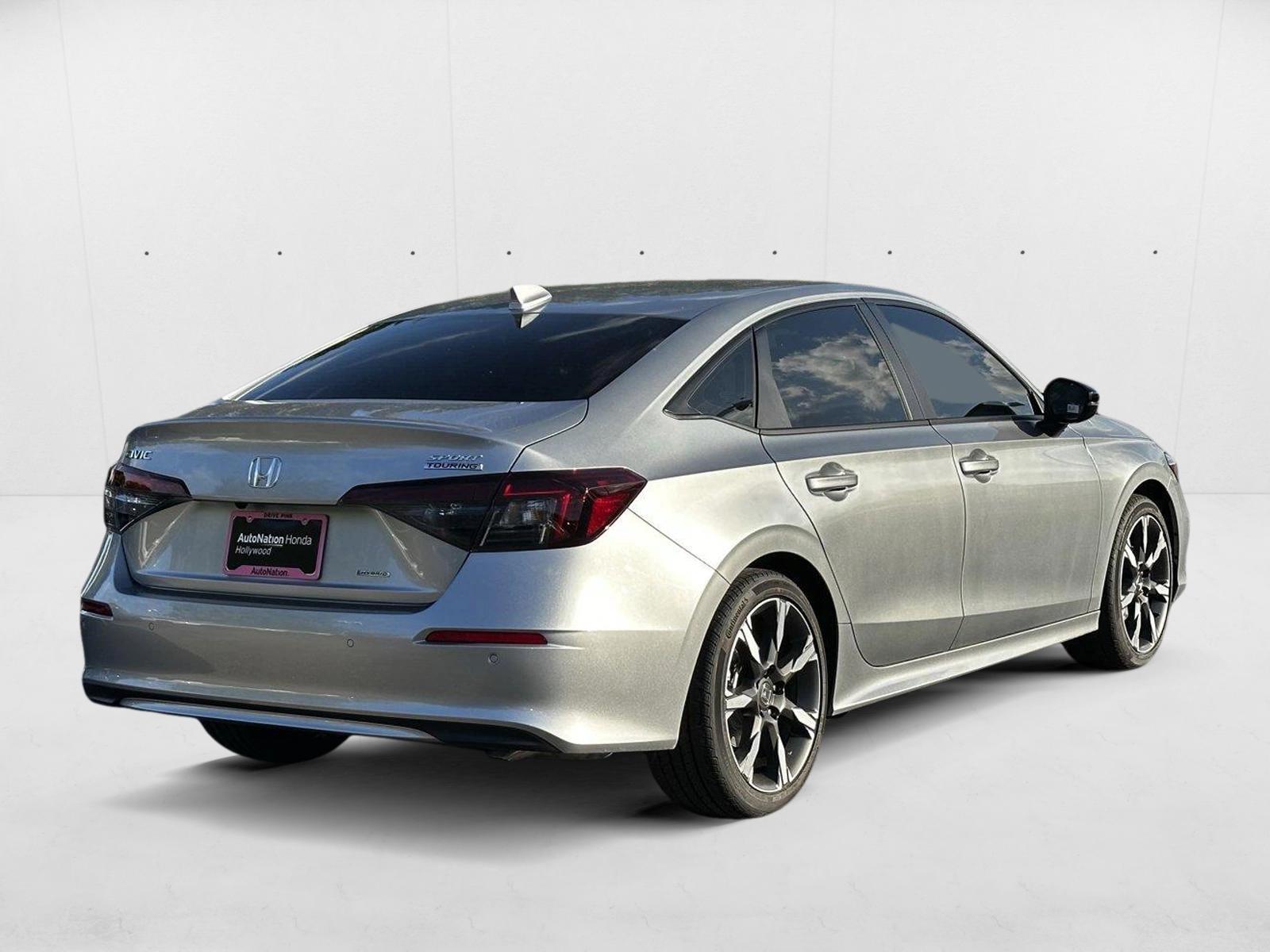 2025 Honda Civic Hybrid Sport Touring photo 2