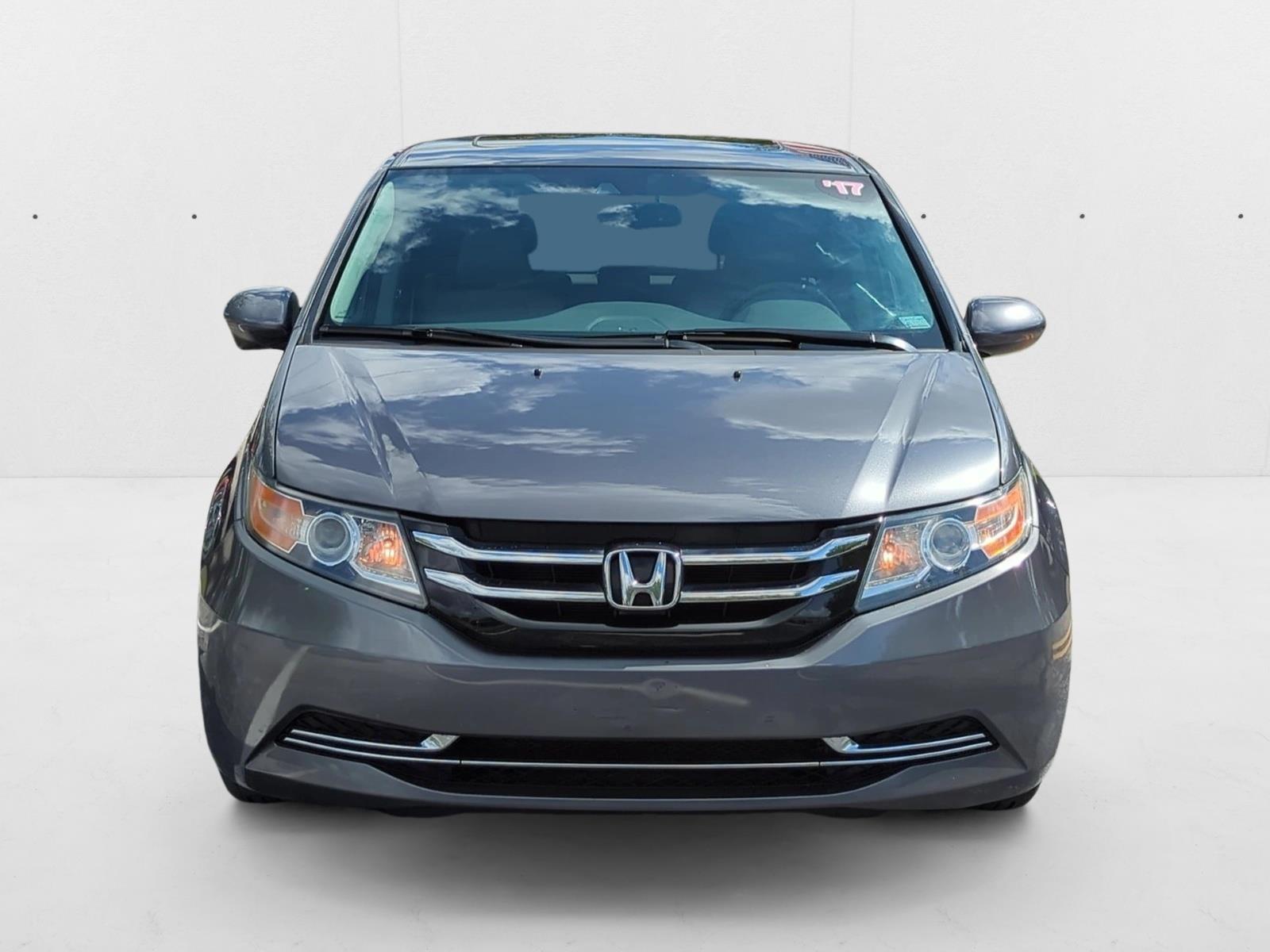 2017 Honda Odyssey EX-L photo 2