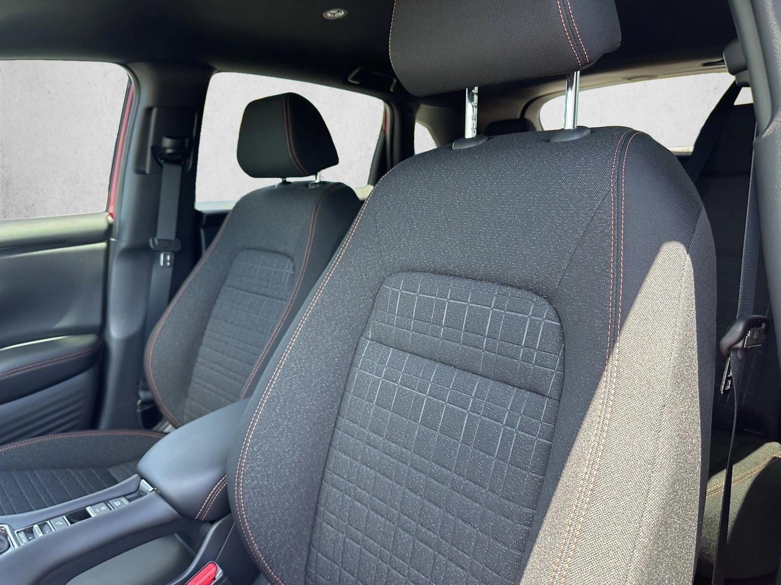 2026 Honda HR-V Sport photo 4