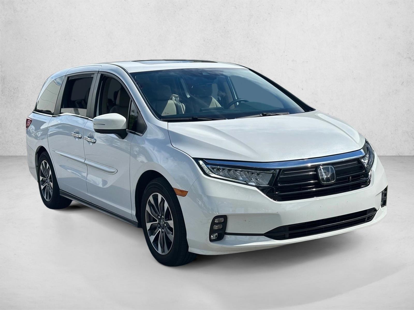 2023 Honda Odyssey EX-L photo 3