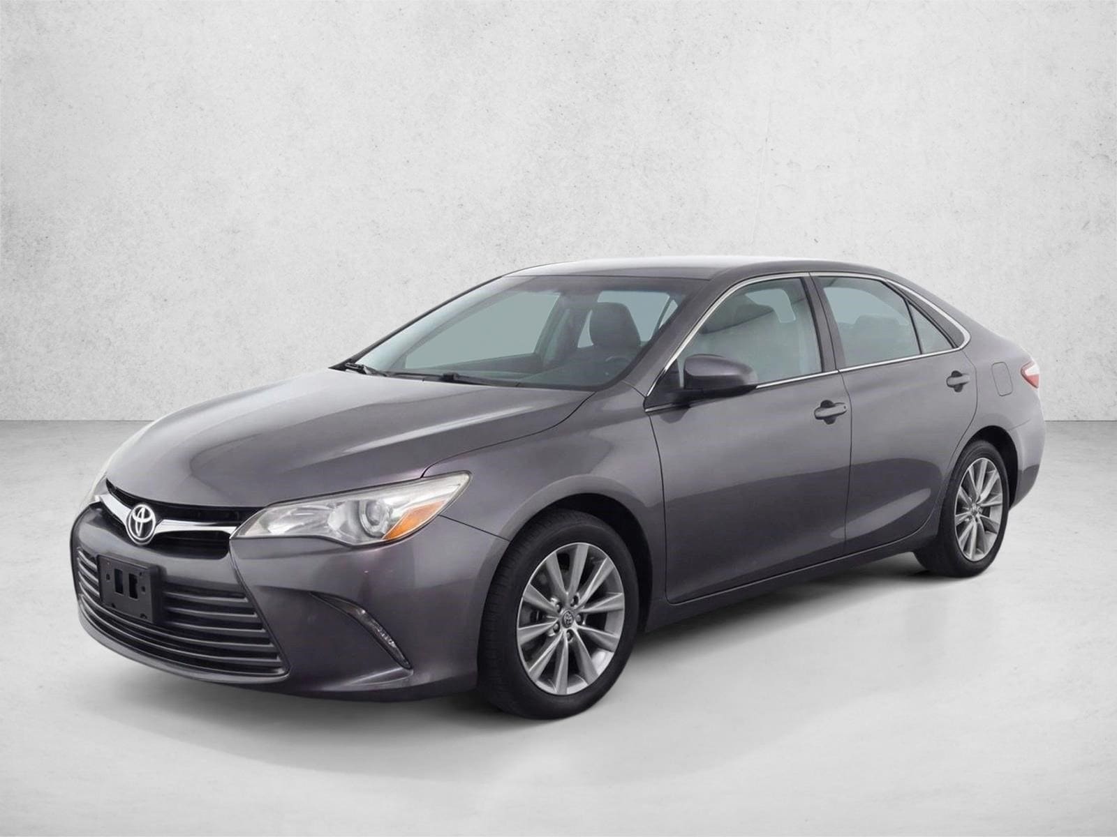2016 Toyota Camry XLE