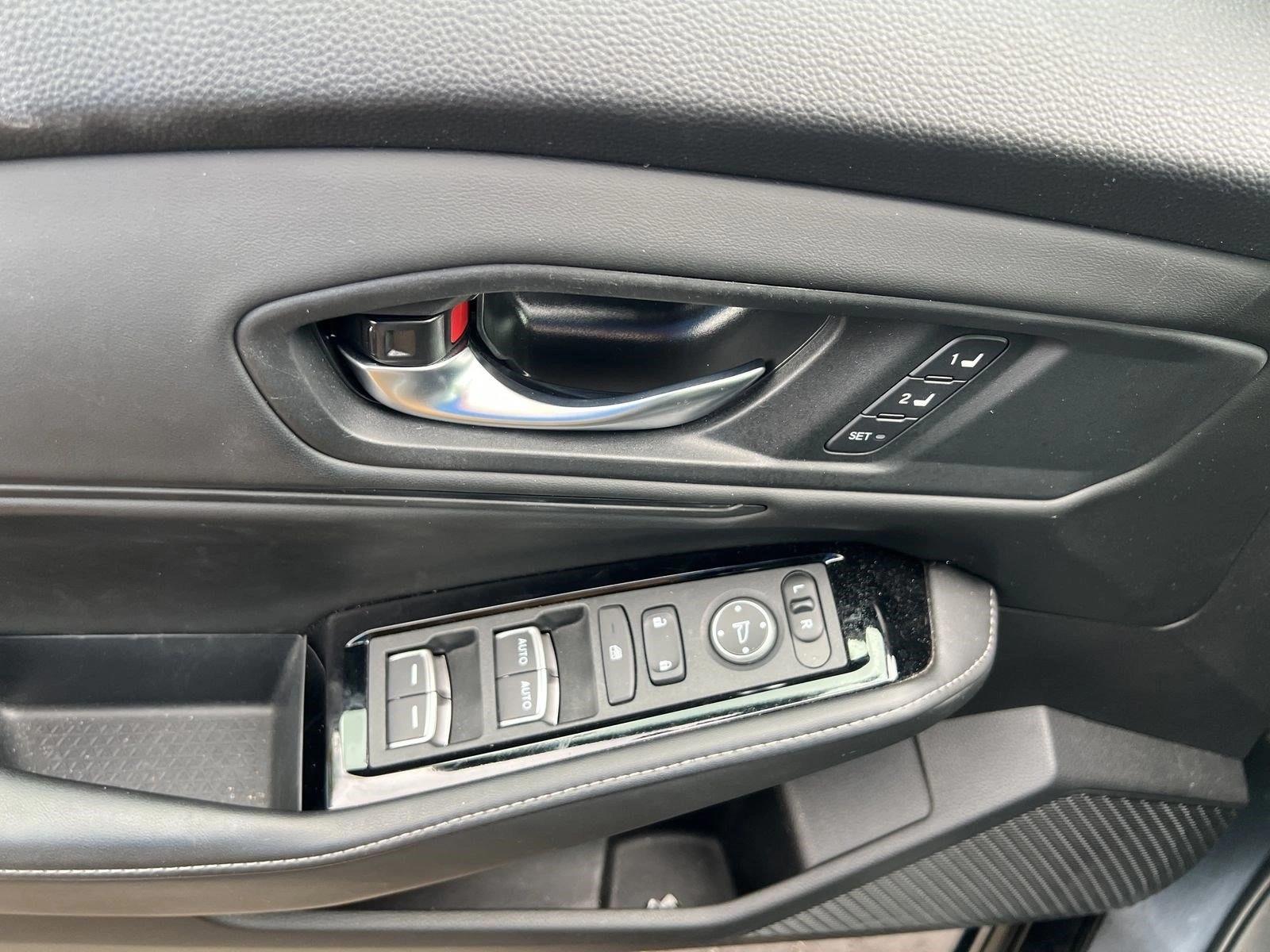 2023 Honda Accord Hybrid Touring - Photo 12