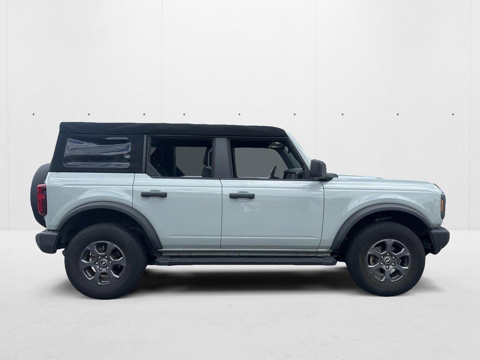 2023 Ford Bronco Big Bend photo 4