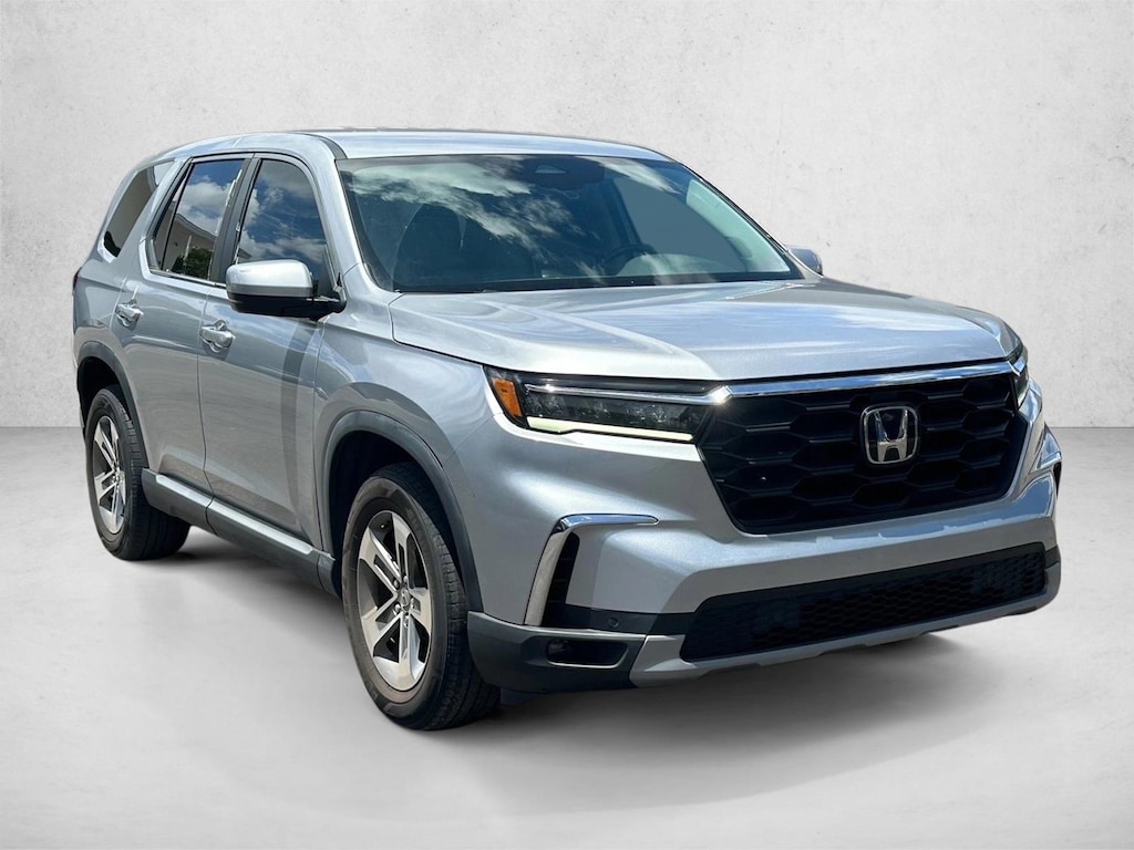Used 2023 Honda Pilot EX-L 8 Passenger SUV