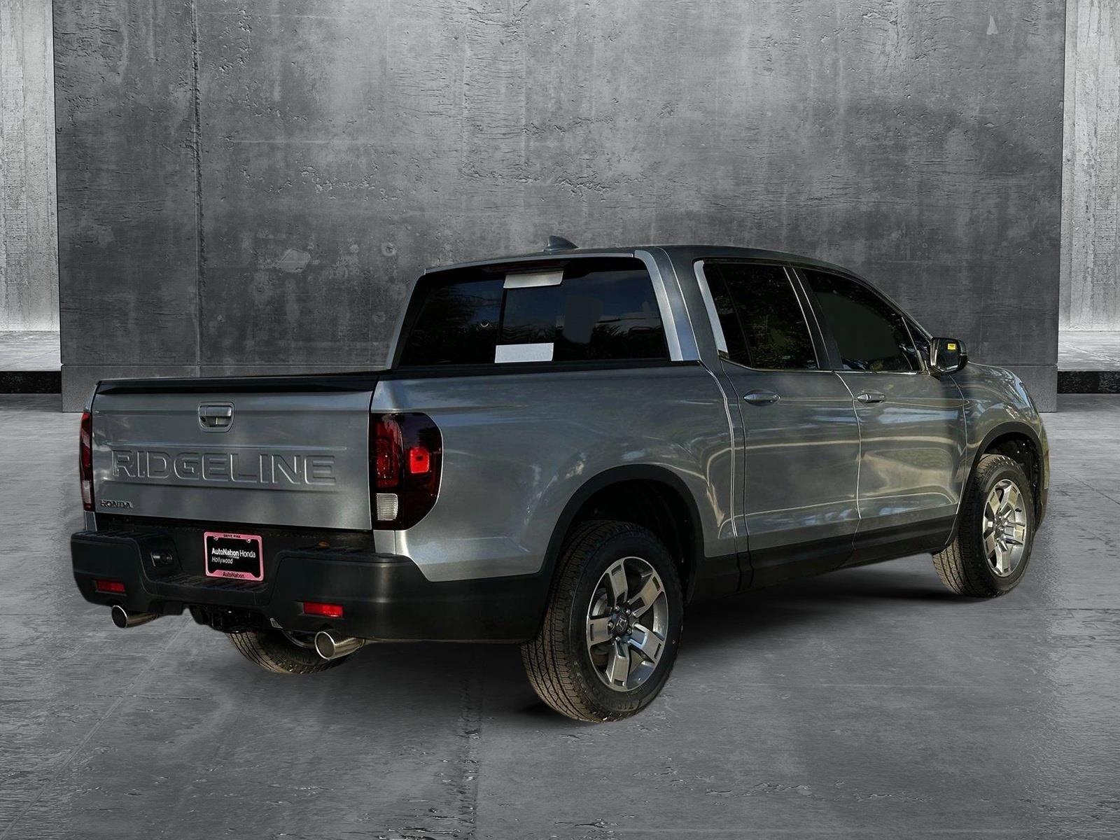 2025 Honda Ridgeline RTL photo 2