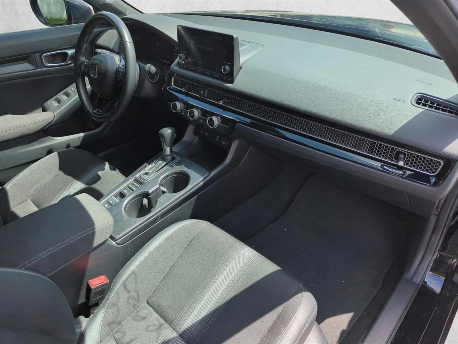 2024 Honda Civic Sport - Photo 19