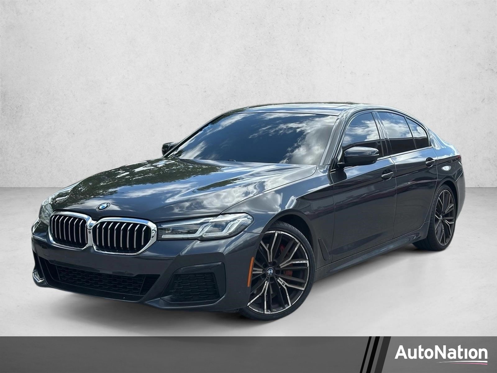 2021 BMW 5 Series 530i Sedan's photo